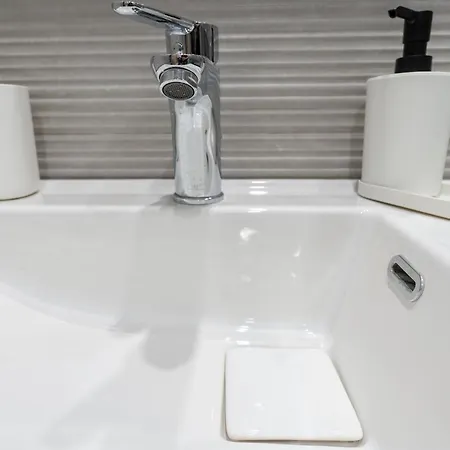 Studio Ag. Ioannis Metro Station 1 Bed 2 Pers Atene Esterno foto
