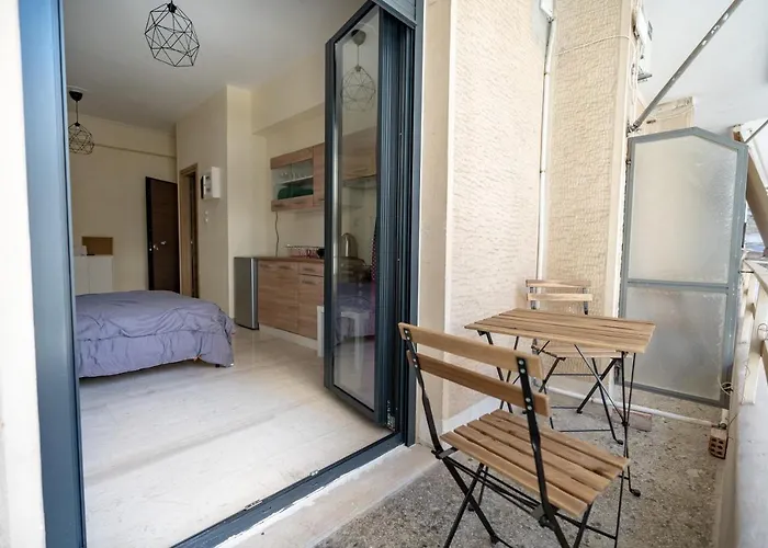Studio Ag. Ioannis Metro Station 1 Bed 2 Pers