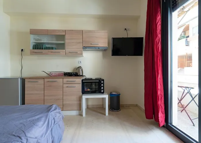 Studio Ag. Ioannis Metro Station 1 Bed 2 Pers