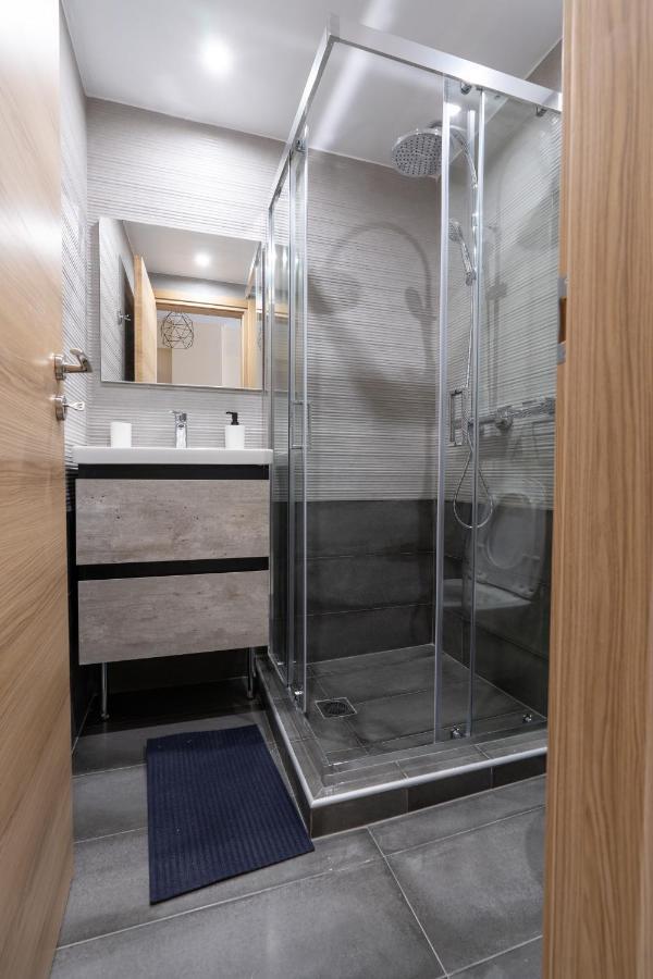 Ag. Ioannis Metro Station 1 Bed 2 Pers Apartament Ateny