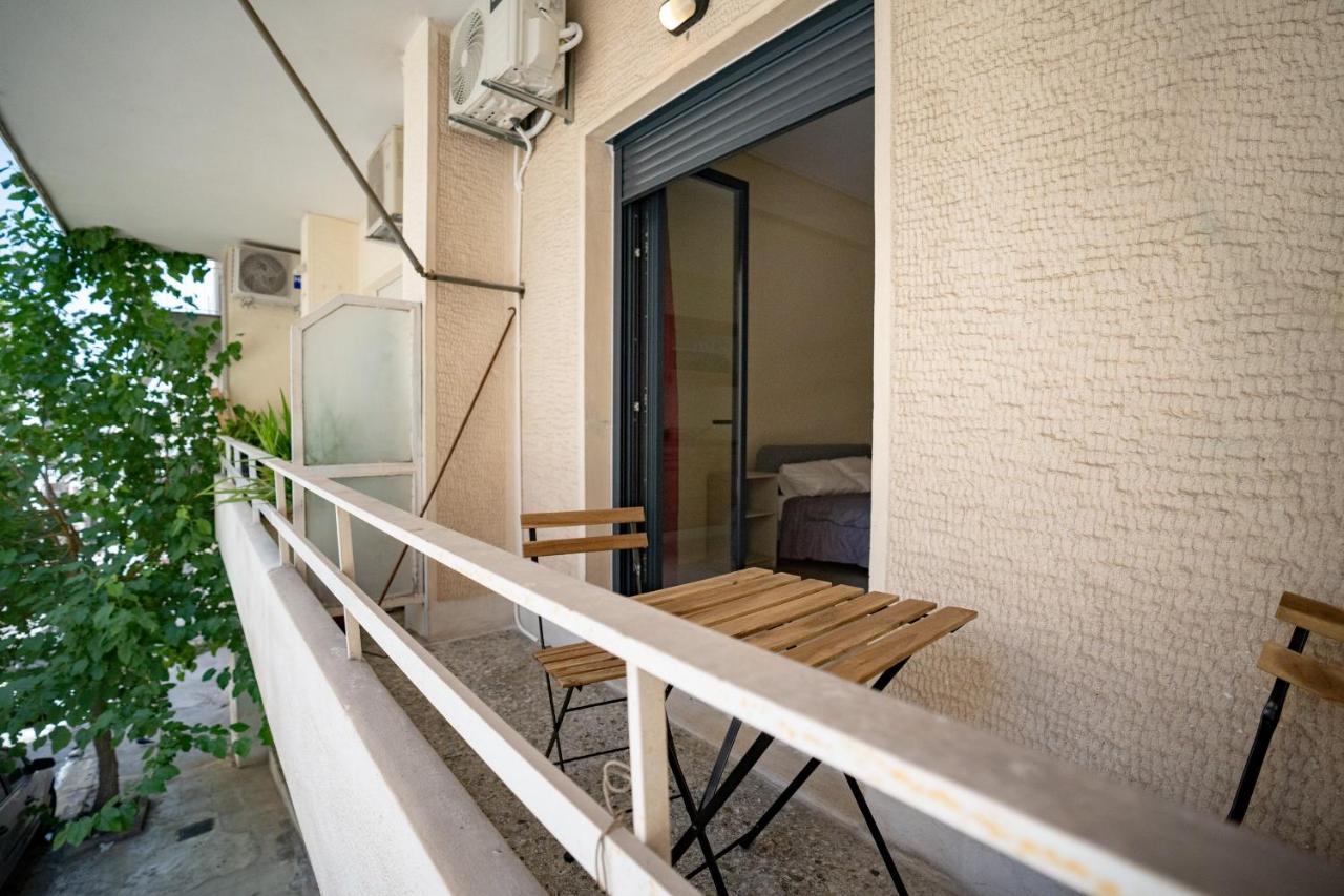 Ag. Ioannis Metro Station 1 Bed 2 Pers Athens